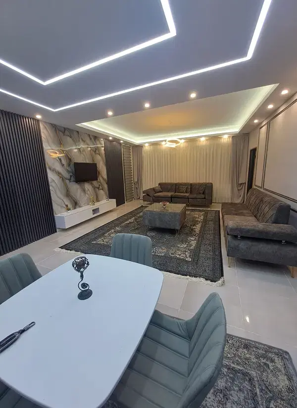 آپارتمان ۱۰۰متری ذوالفقار_ پارکینگ بی‌مزاحم_ جنوبی
