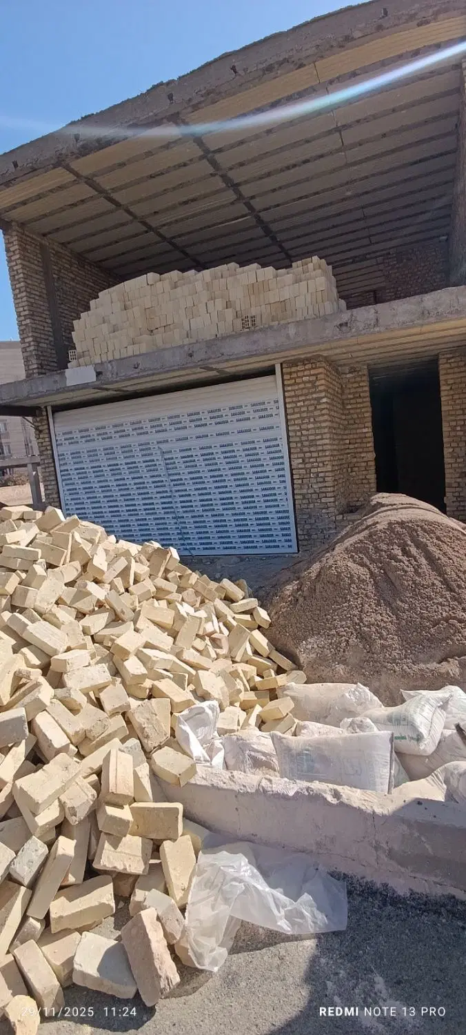 خانه نیمه ساز هجرت2طبقه