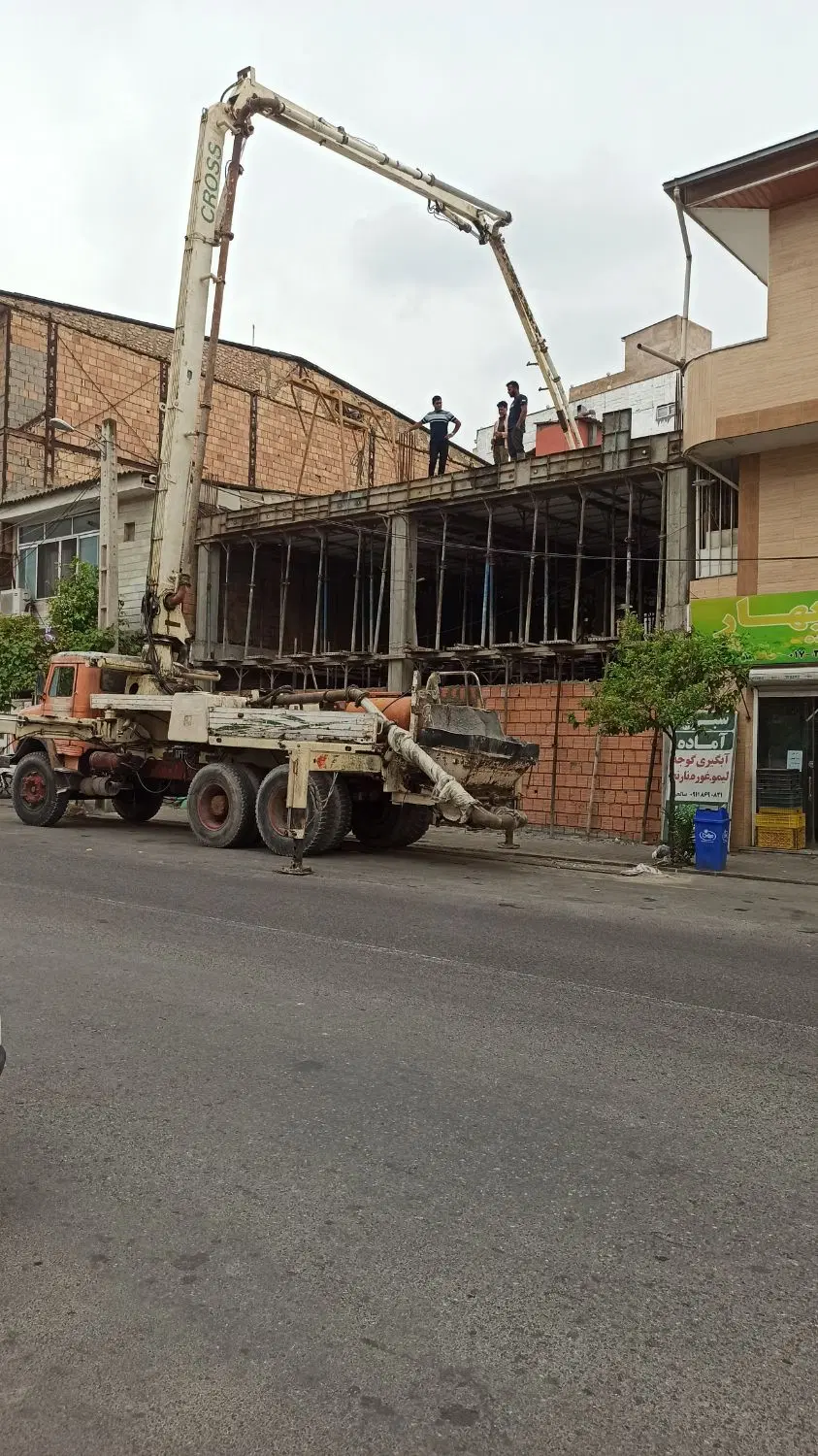 فروش ۳ دانگ از ۶ دانگ‌ی باب مغازه تجاری