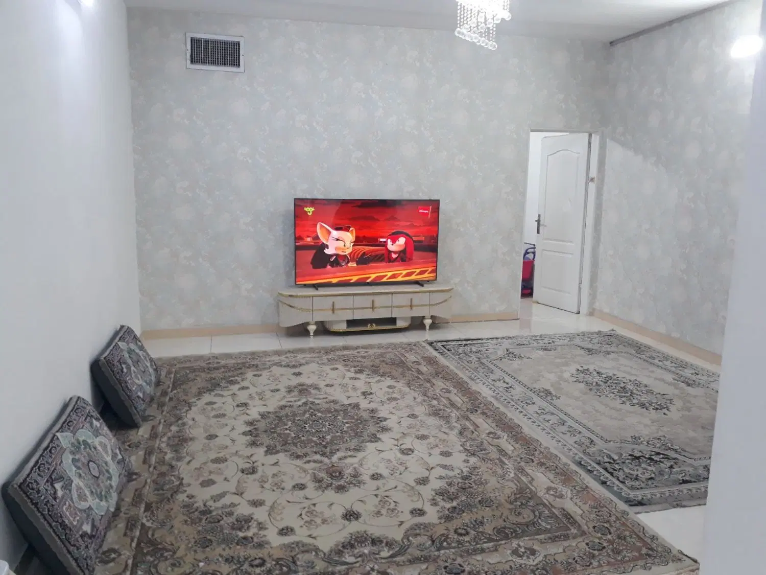 خانه ۷۱ متری مشکینی
