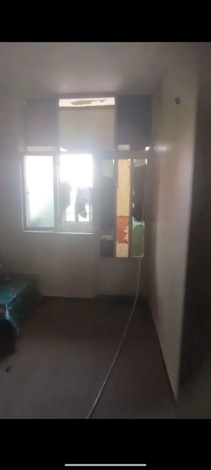 چهار واحدی واحد بالا
