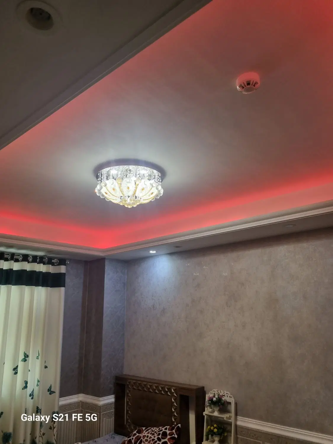 رهن کامل آپارتمان ۱۳۰ متری