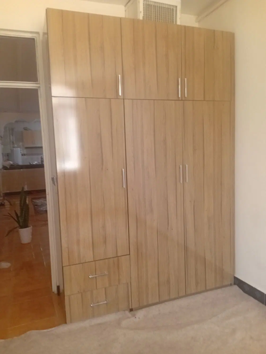 ۹۵ متری تکخواب شهرک شهرداری روبرو دانش