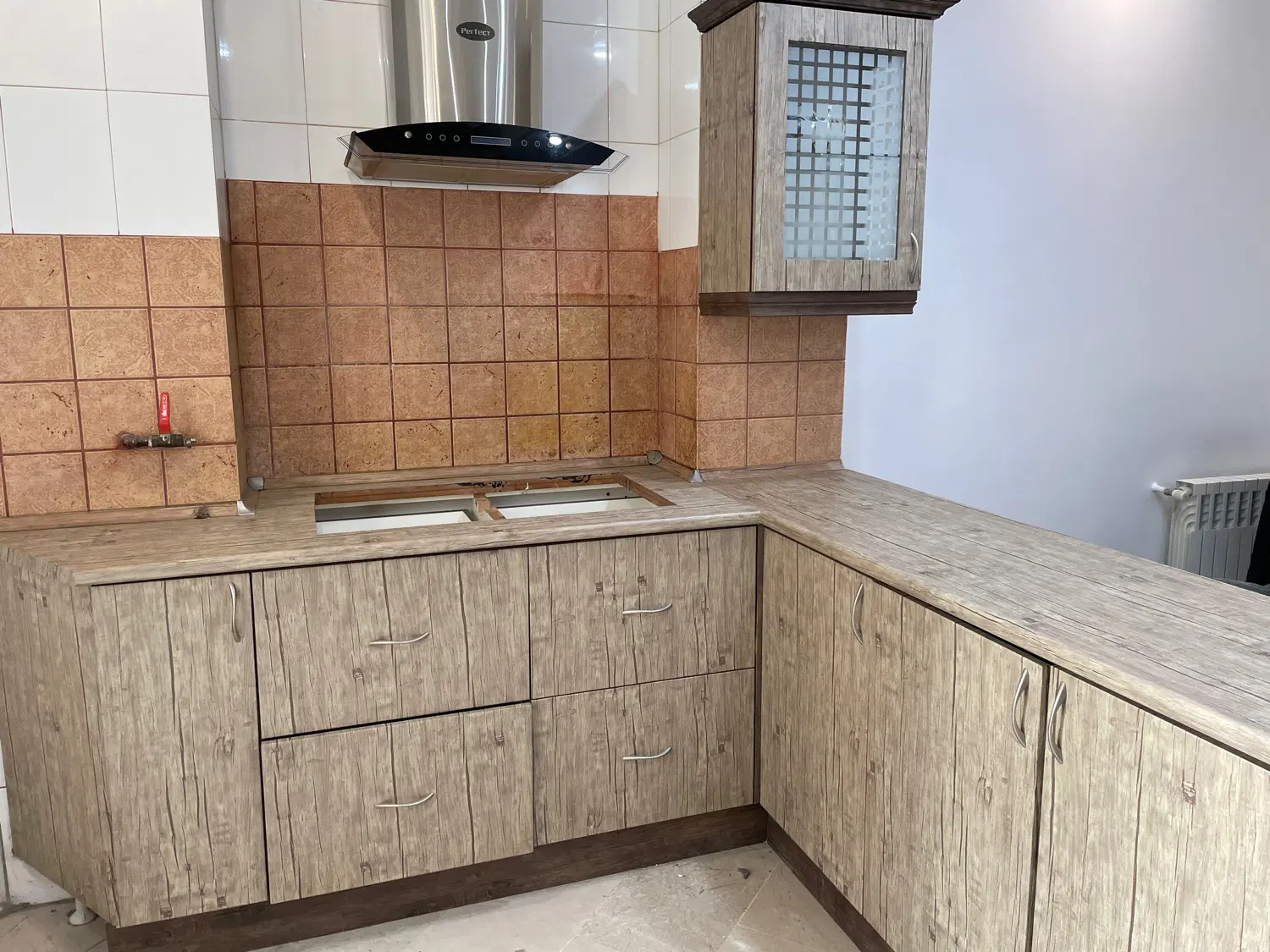 بهشتی _ اندیشه _ ۸۱متر _ تخلیه