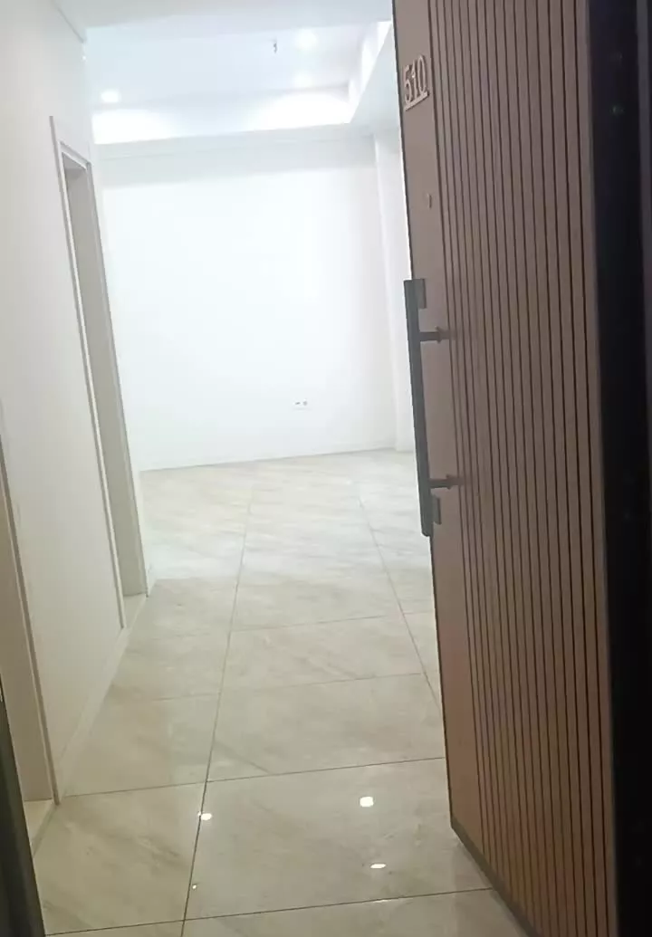 96 متر سند اداری