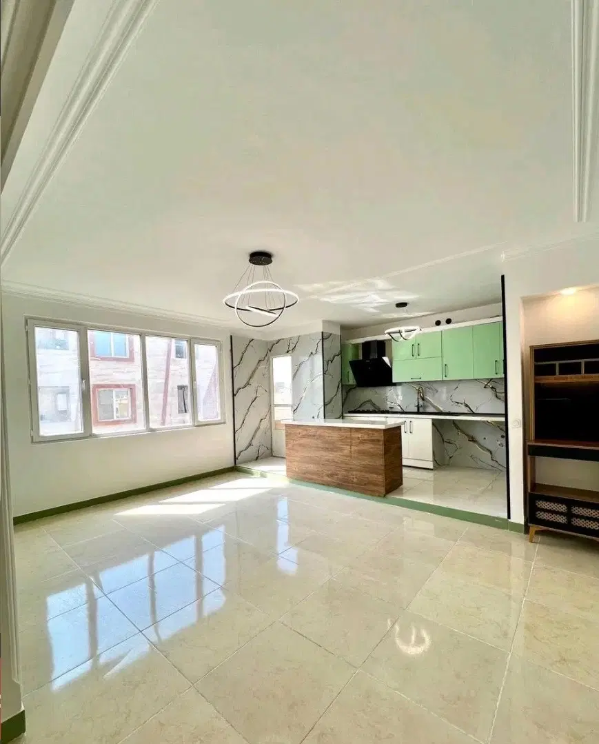 واحد ۶۰ متری شاخه اصلی خیابان آزادی