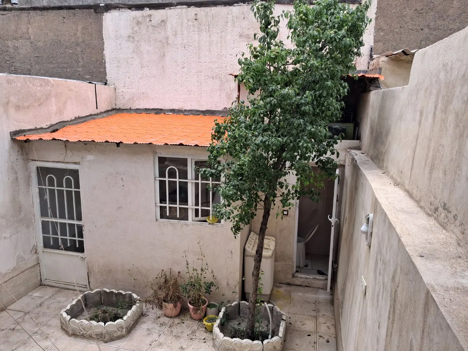 ۱۰۰ ویلایی دو طبقه ملکی کامل