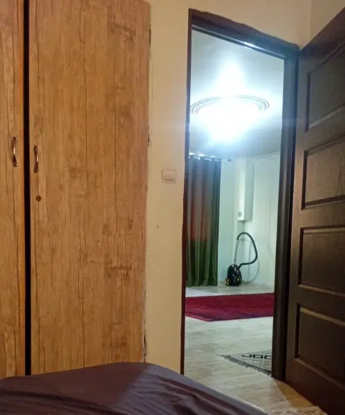 همخونه خانم میخوام ۲۰ تا ۳۵