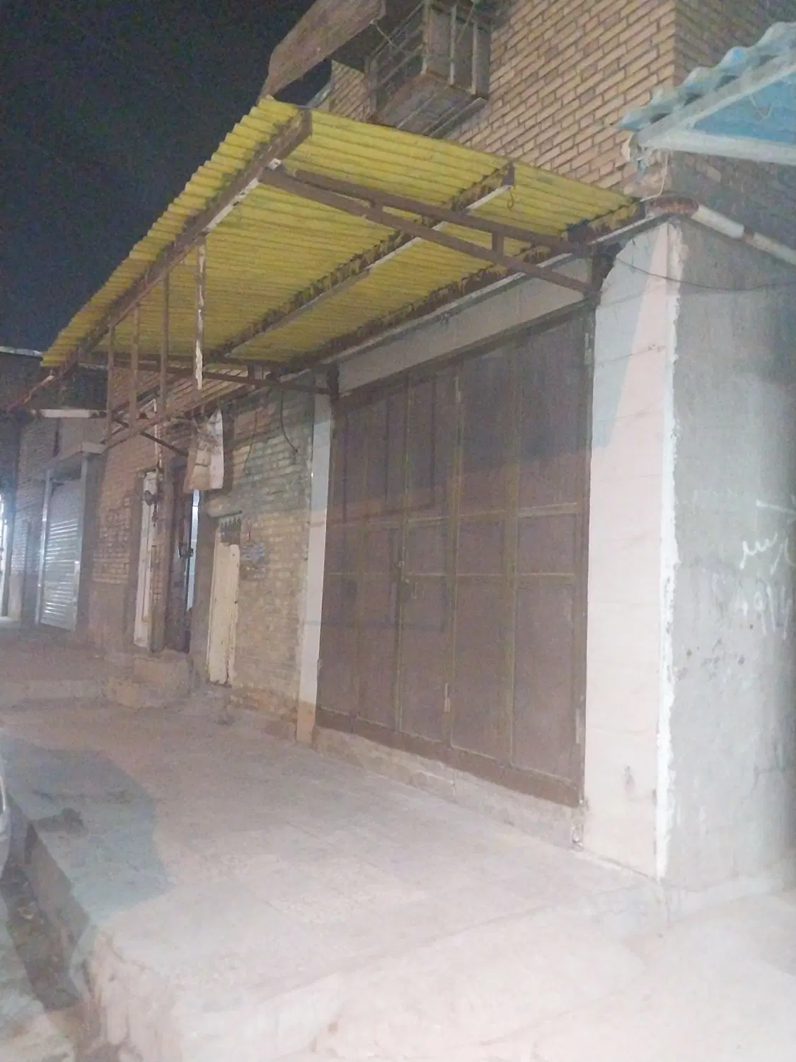 مغازه ۳۵ متری