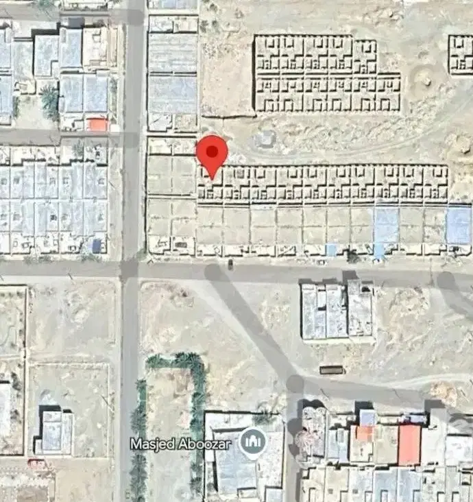 ملک نیمه کاره
