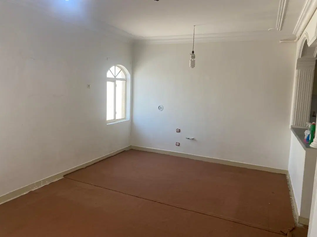 رهن آپارتمان ۸۰ متری شکری