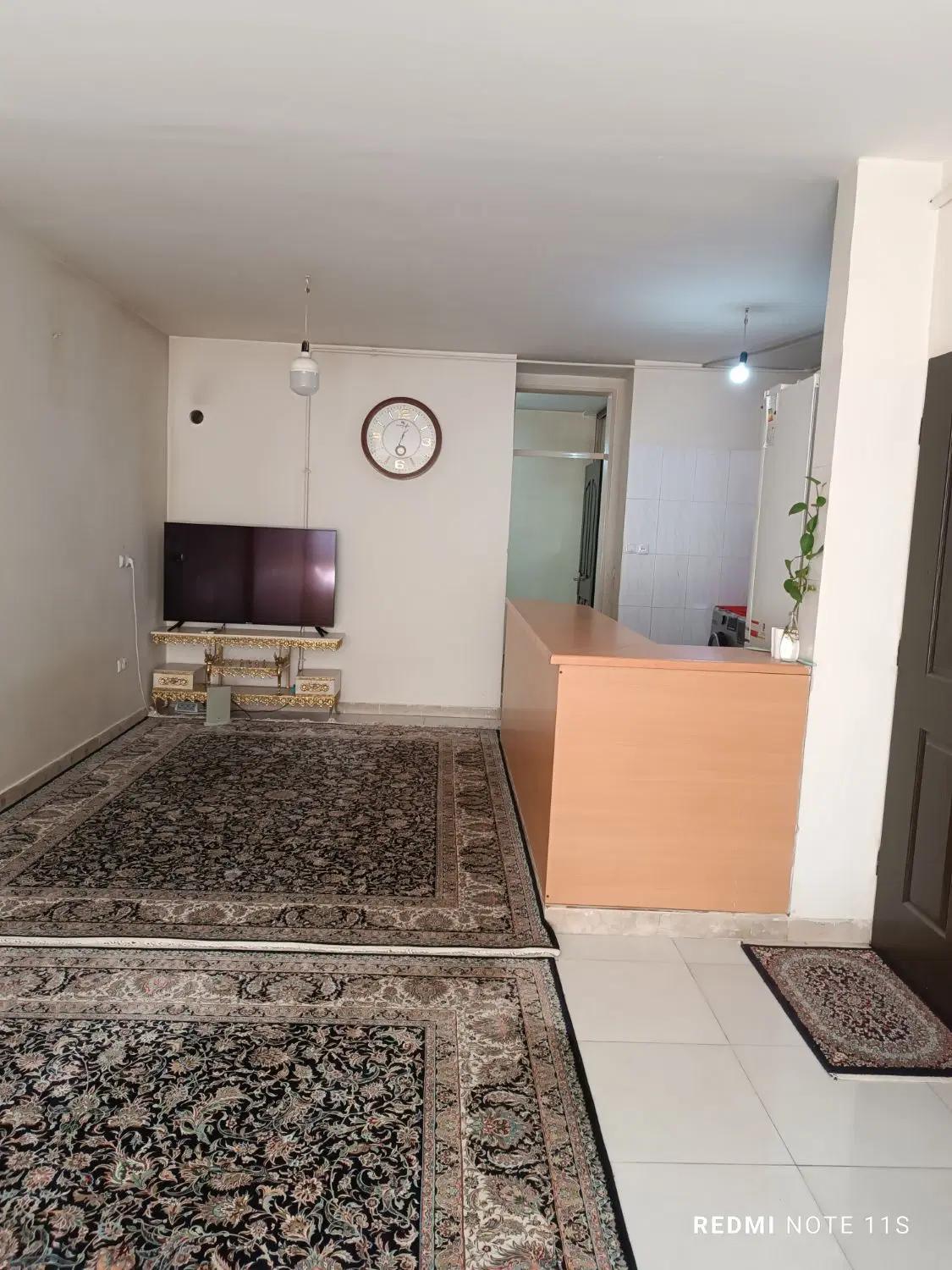 یک واحد آپارتمان مسکونی