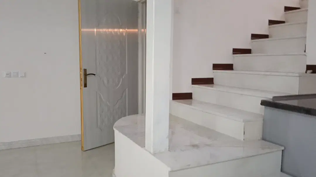 خانه ویلایی در حاجی آباد