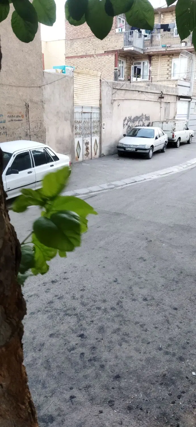 ویلایی مسکونی  ،زمین مسکونی