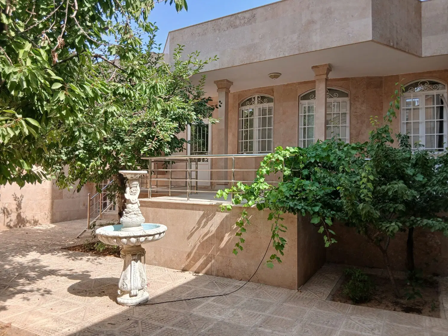خانه وبلایی