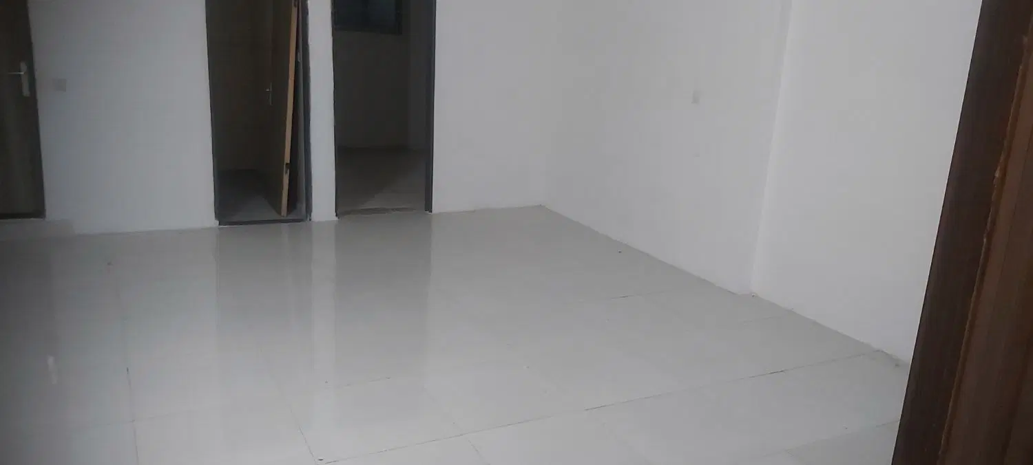 آپارتمان ۷۵ متری طبقه اول روی پارکینگ