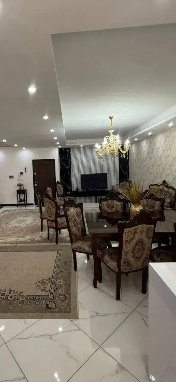 ۶۹ متر طبقه دوم تکواحدی آسانسور دو خواب
