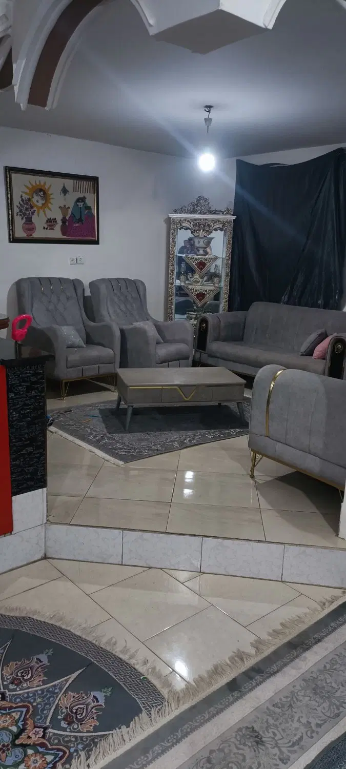 واحد اجاره ای  دهیادگار