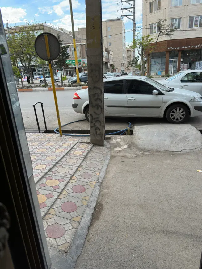 فروش و تهاتر خانه تجاری مسکونی کلنگی بر خیابان۲کله