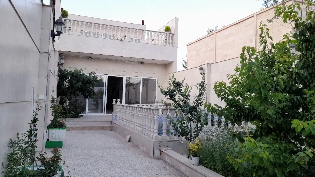 اجاره سالیانه ویلایی( دوبلکس) شهرک پرستو شاندیز