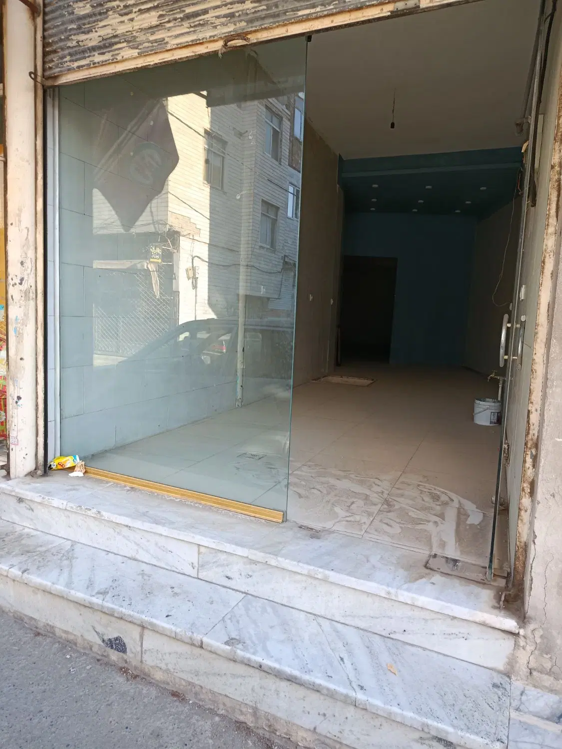 اجاره مغازه ۶۰ متری