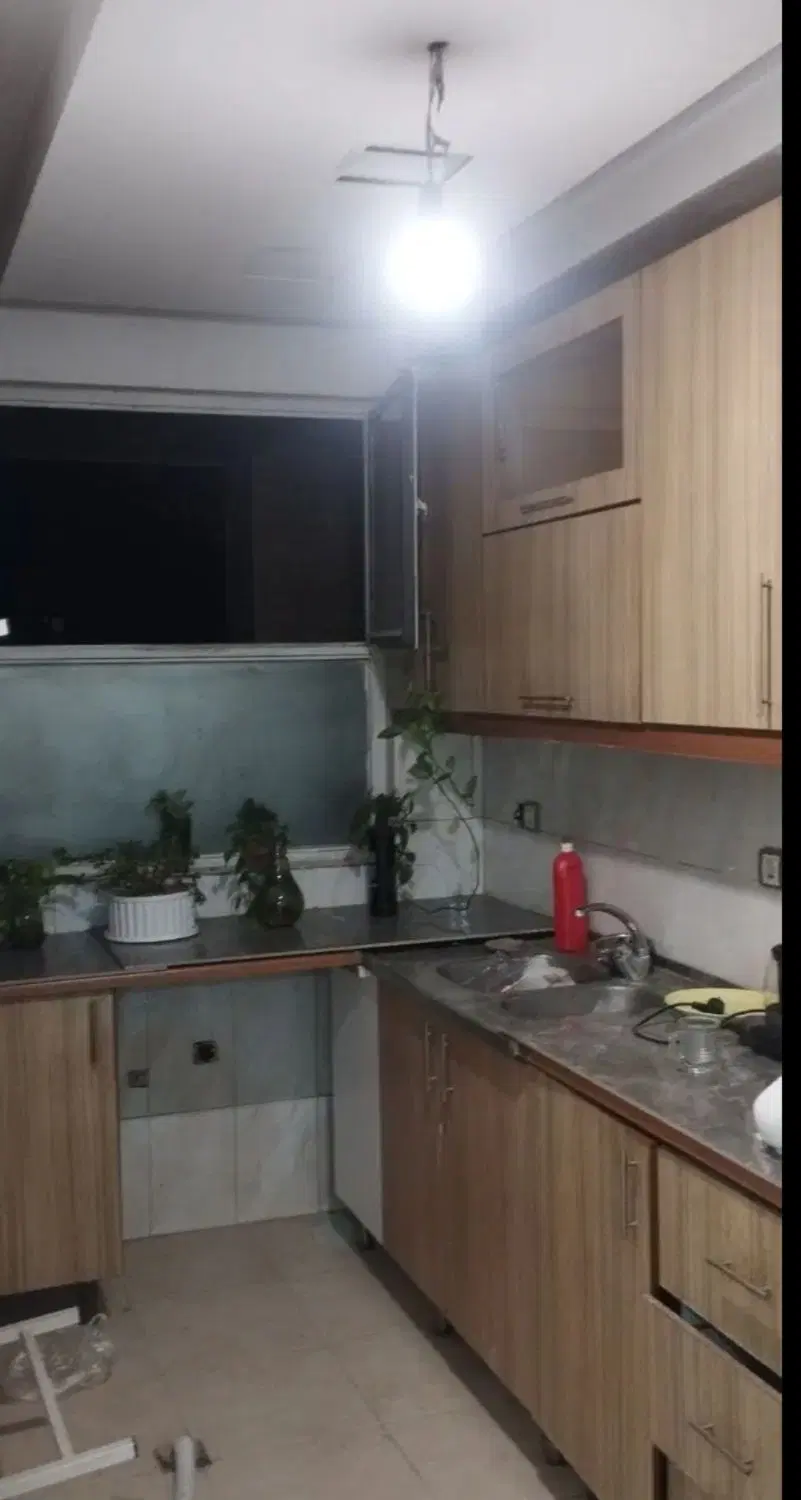 ۶۶ متر اول غربی ط سوم با آسانسور