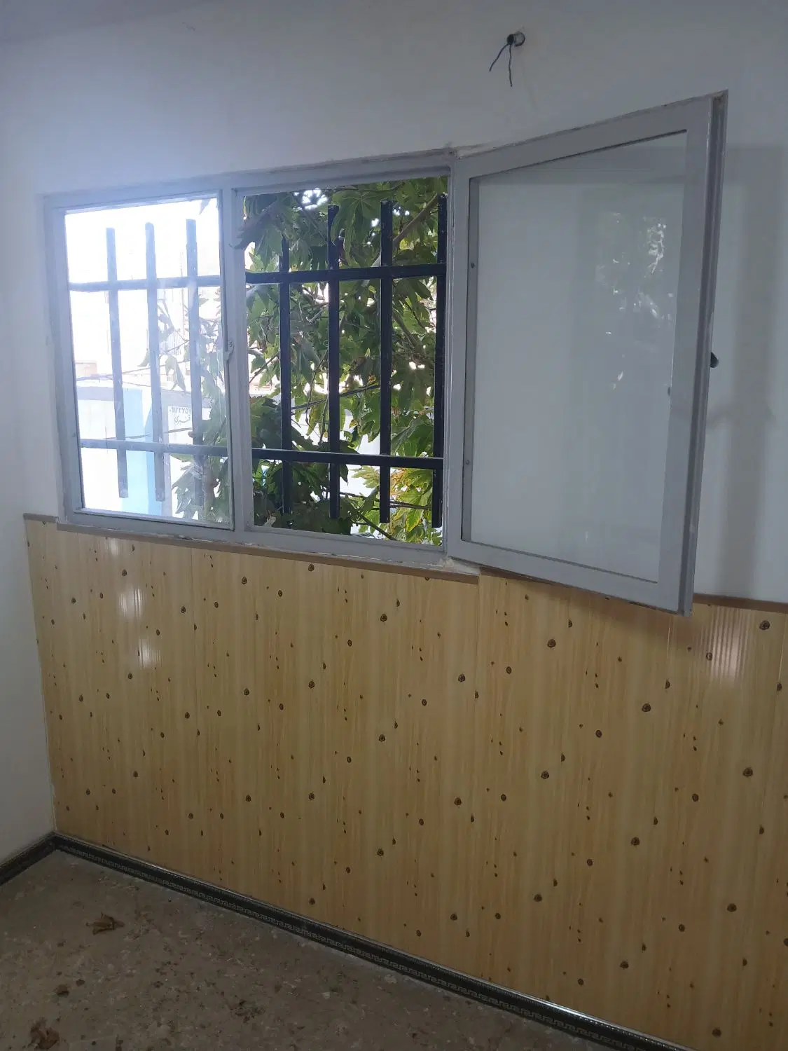 دفتر کار،داخل مجموعه