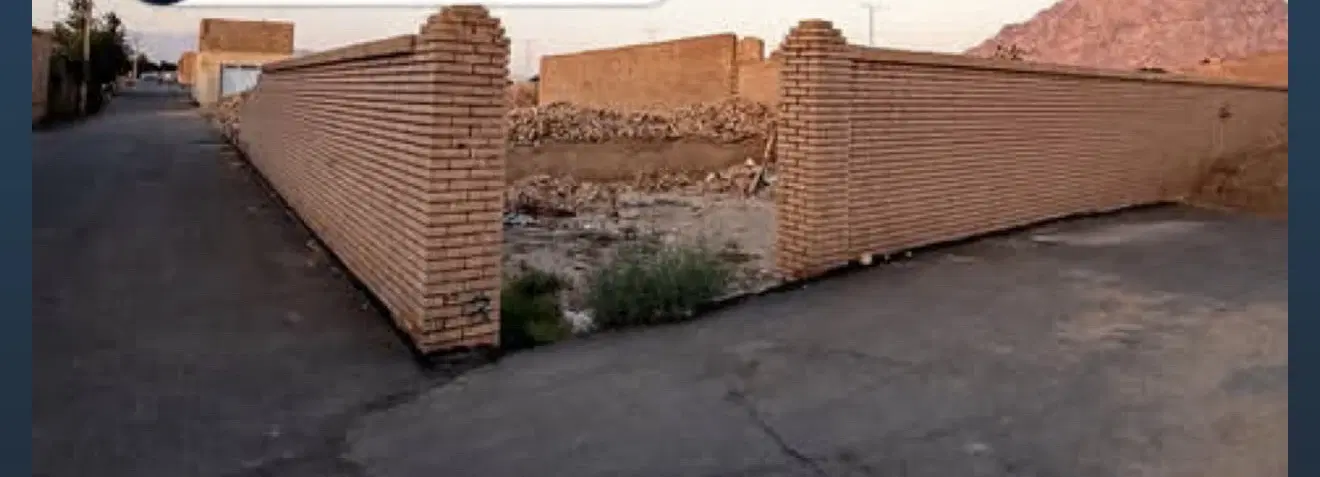 زمین چهار دیواری سند شش دانگ به متراژ 450متر