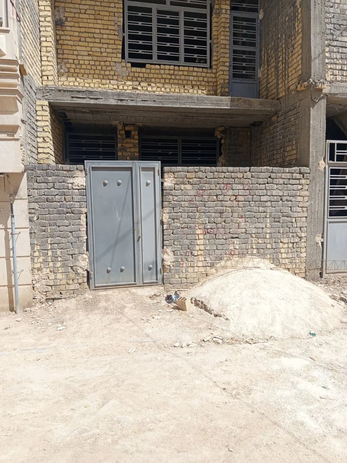 اسکلت طبقه همکف