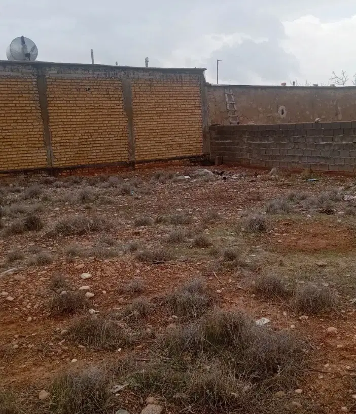 زمین مسکونی ۳۸۰ متر