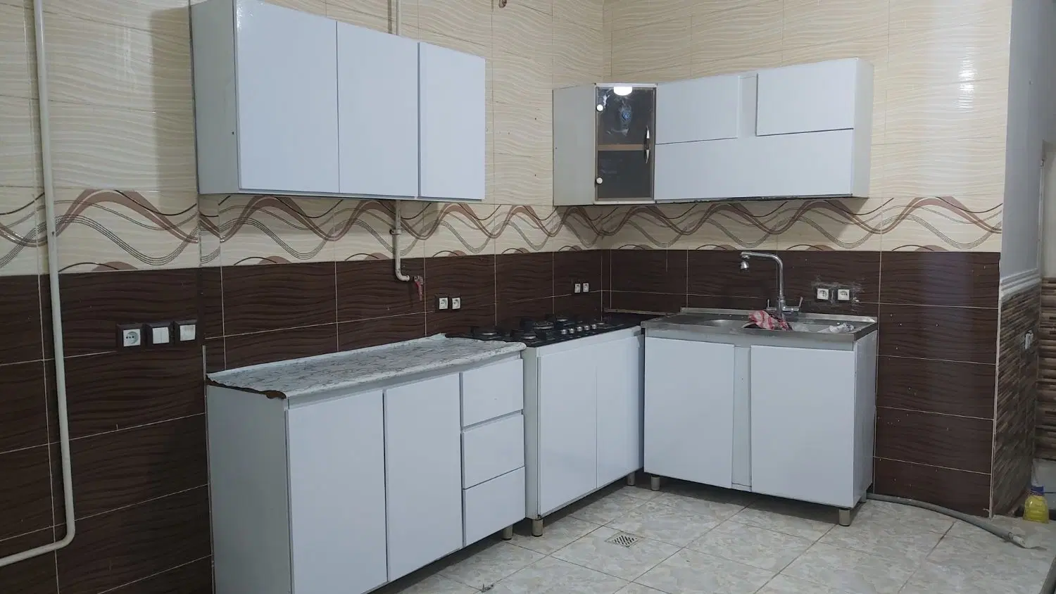 رهن و کرایه خیابان عروسی