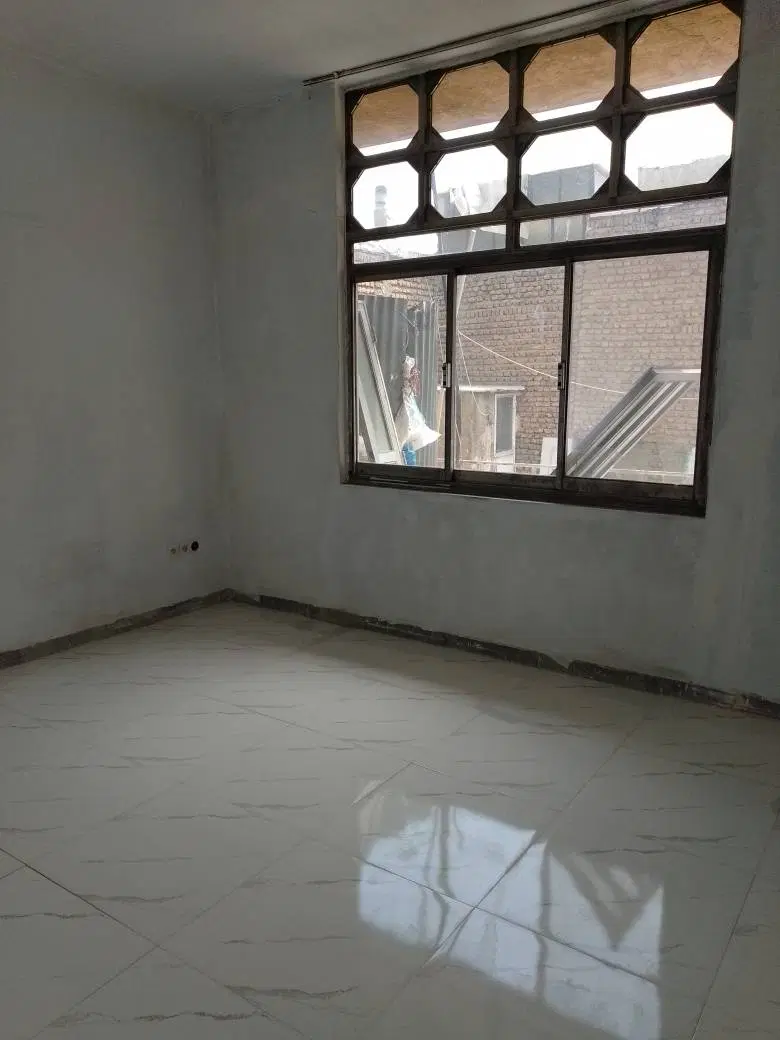فروش آپارتمان ۸۵ متری رو بنما نزدیکی مترو گلشهر