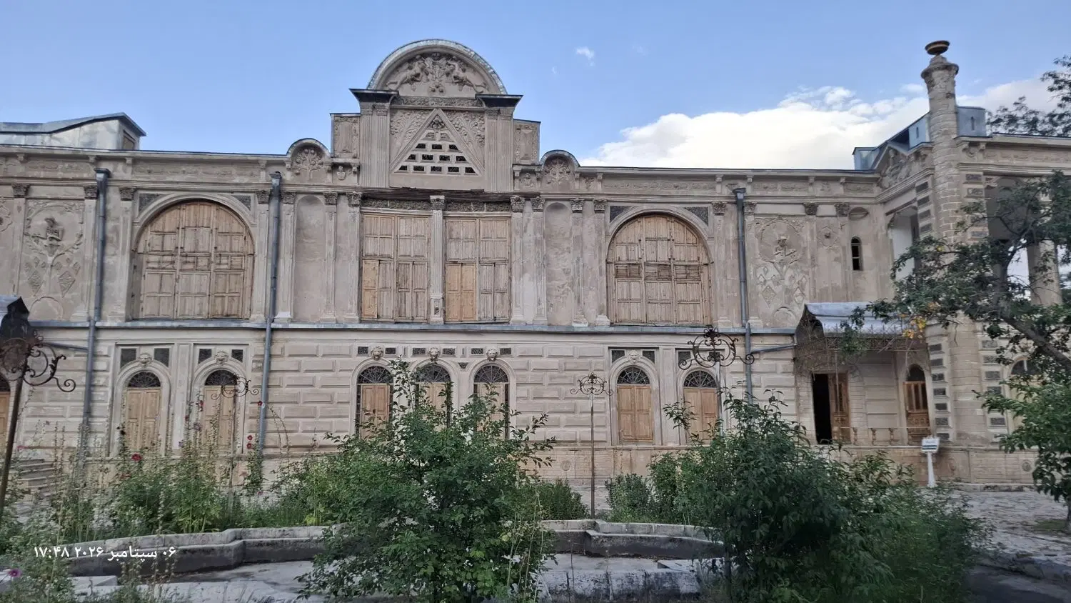 فروش یک واحد اپارتمان در زرین شهر