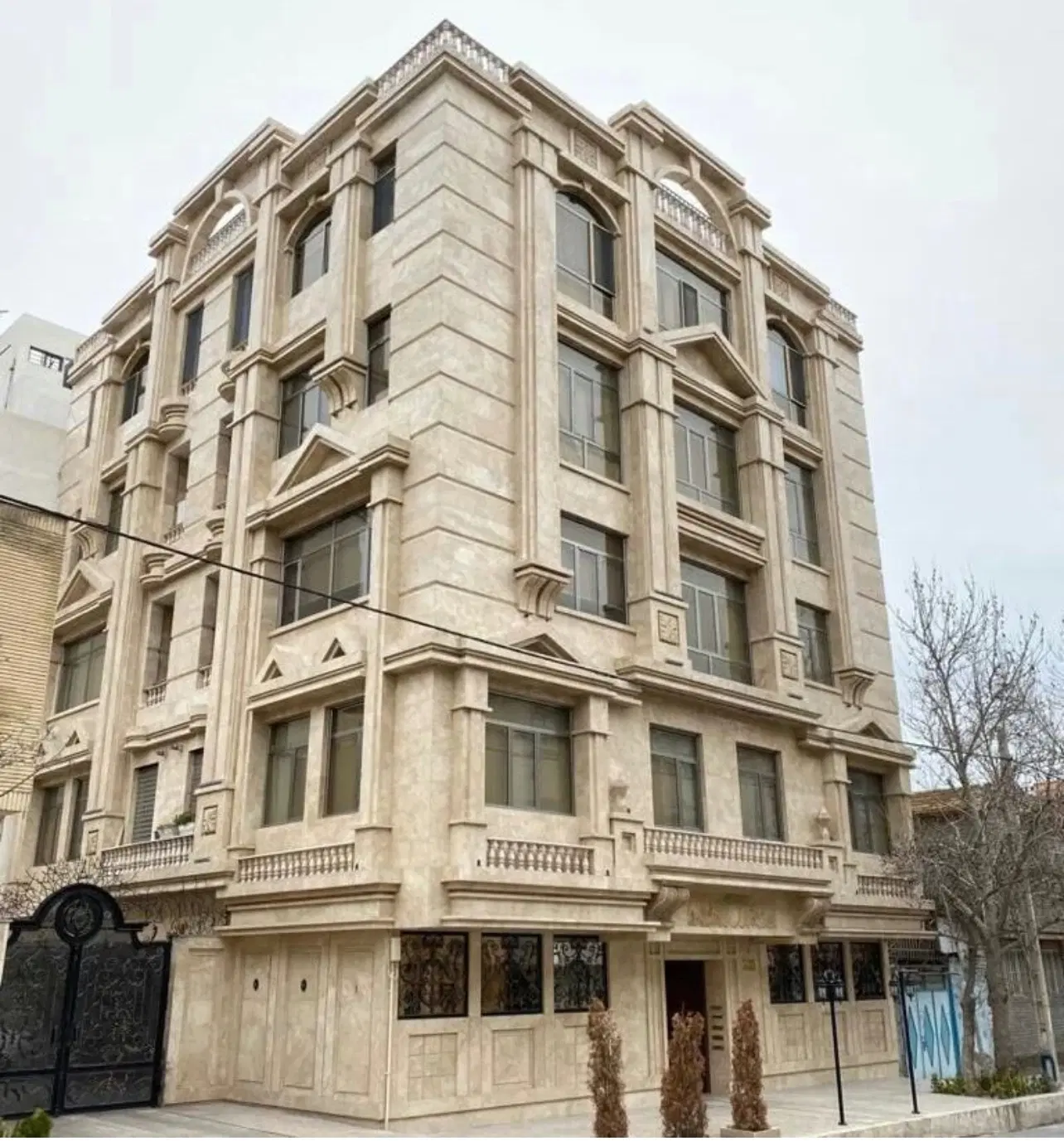 پلاک 530متری3نبش بلواردانش ابتدای خیابان کوهسار