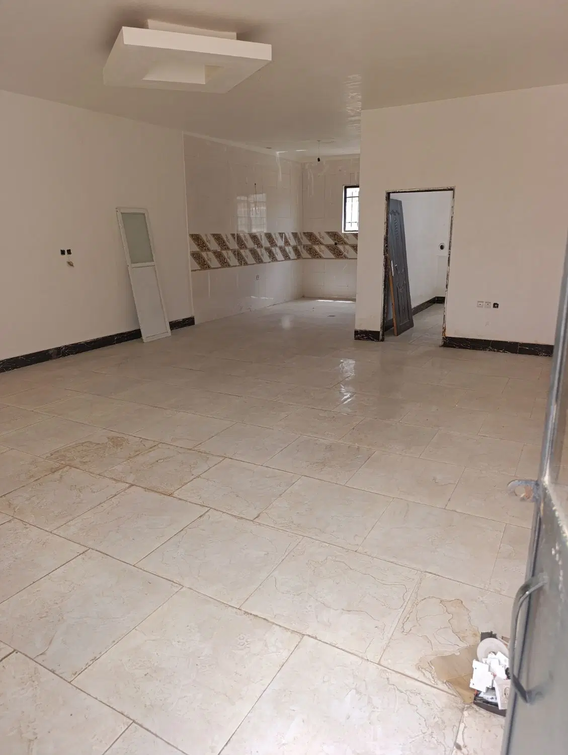 خانه ویلایی حاجی آباد