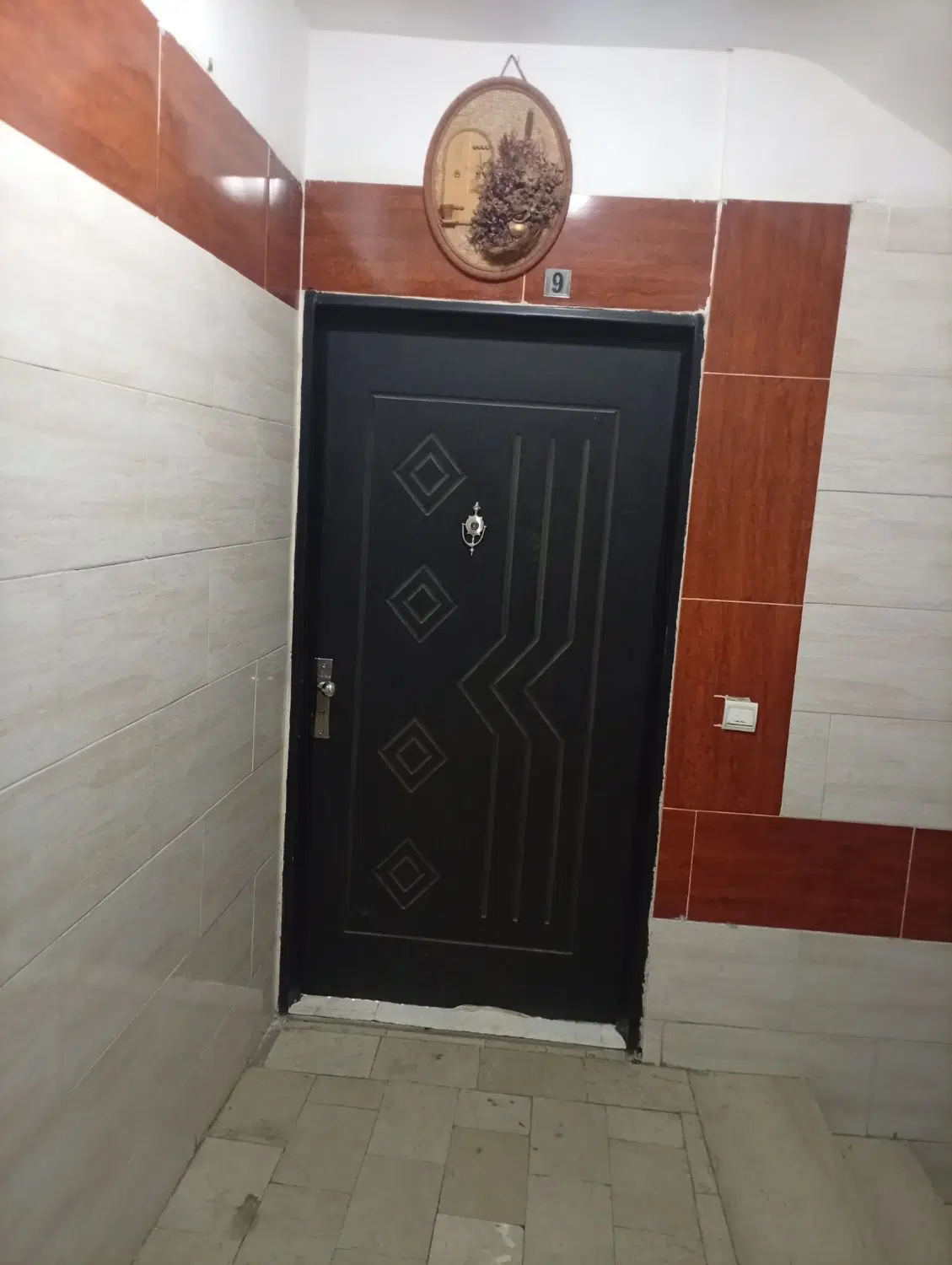 خیابان بازرگانی 120فول پارکینگ اختصاصی