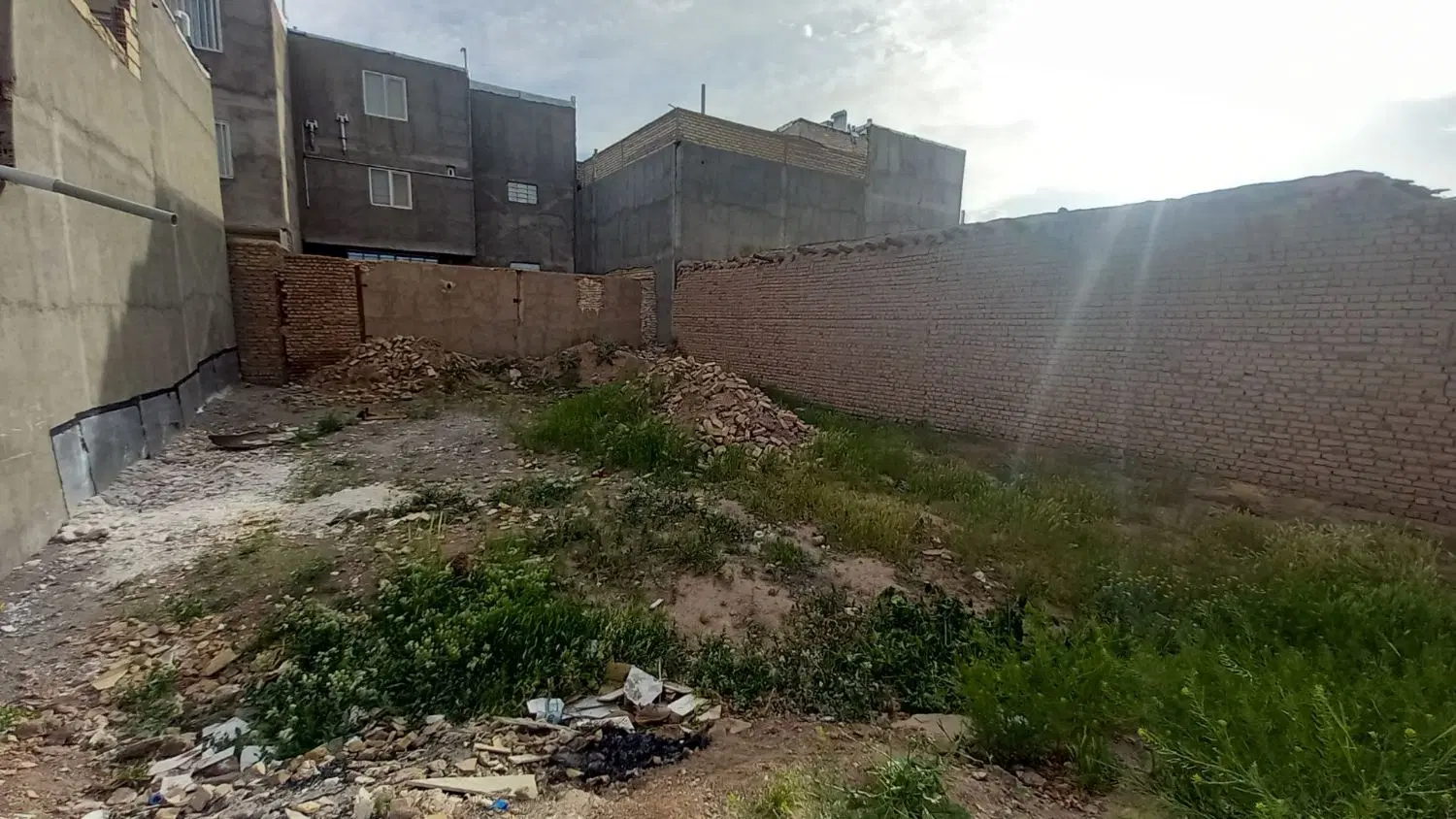 زمین مسکونی شهرک یحیی آباد موقعیت خوب