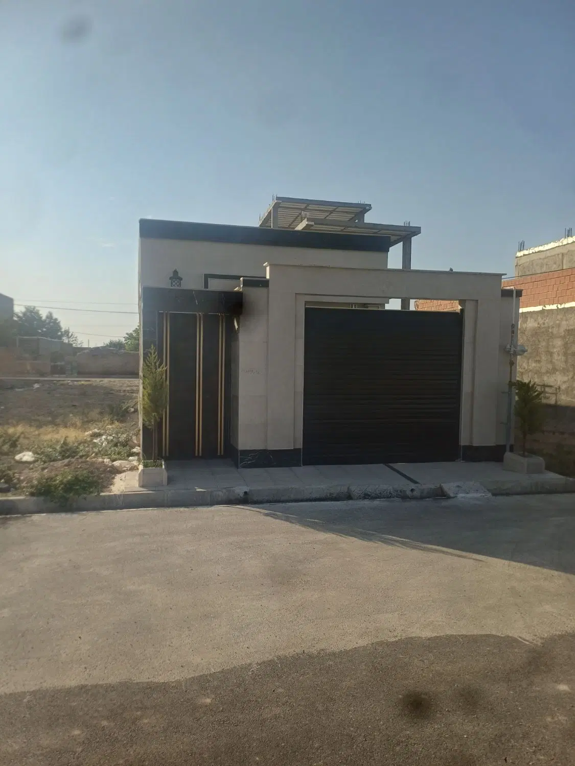 خانه ویلایی ۱۰۲ متر.عرض ۶متر