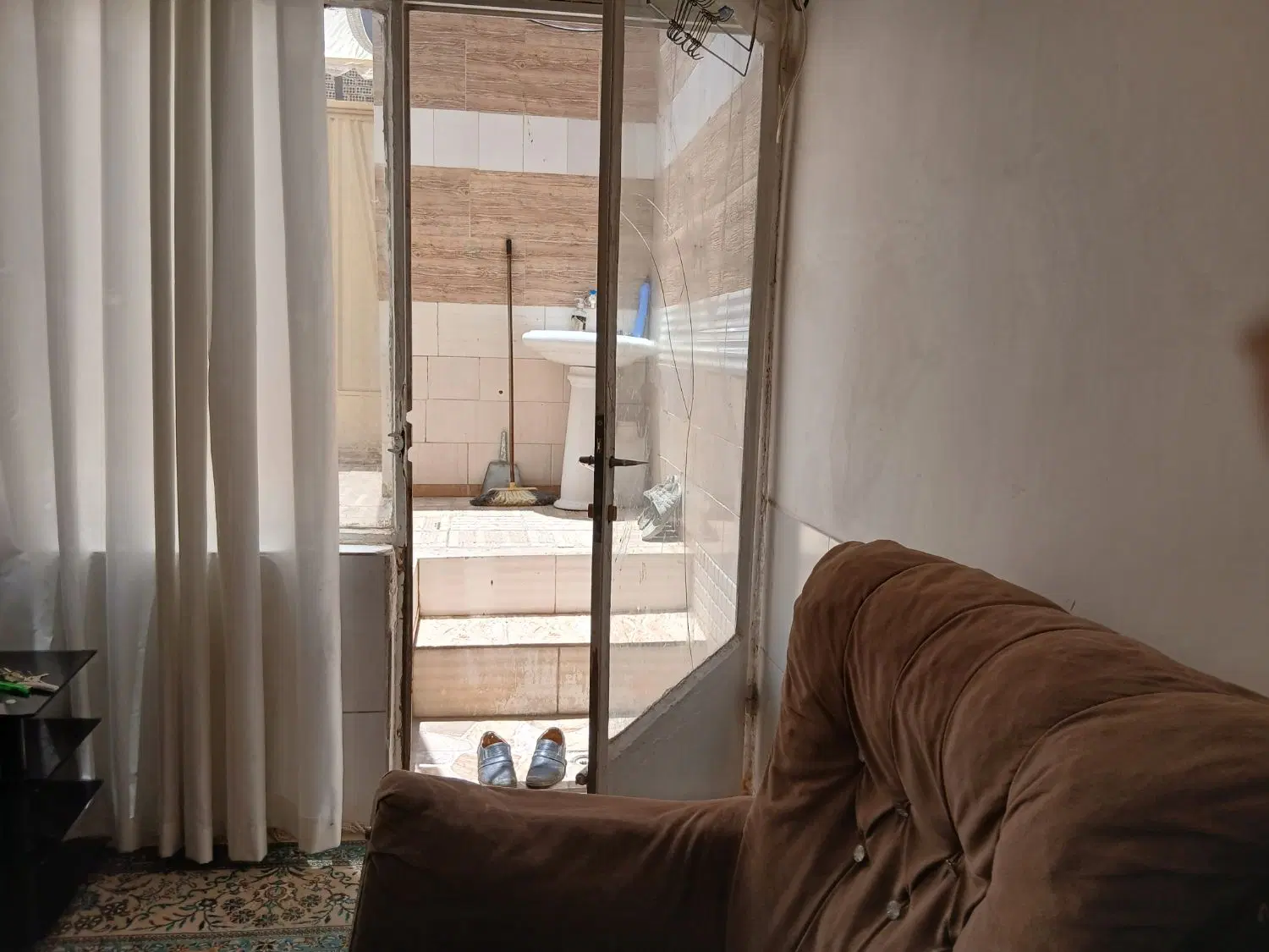 سوئیت اجاره ایی حیاط دار