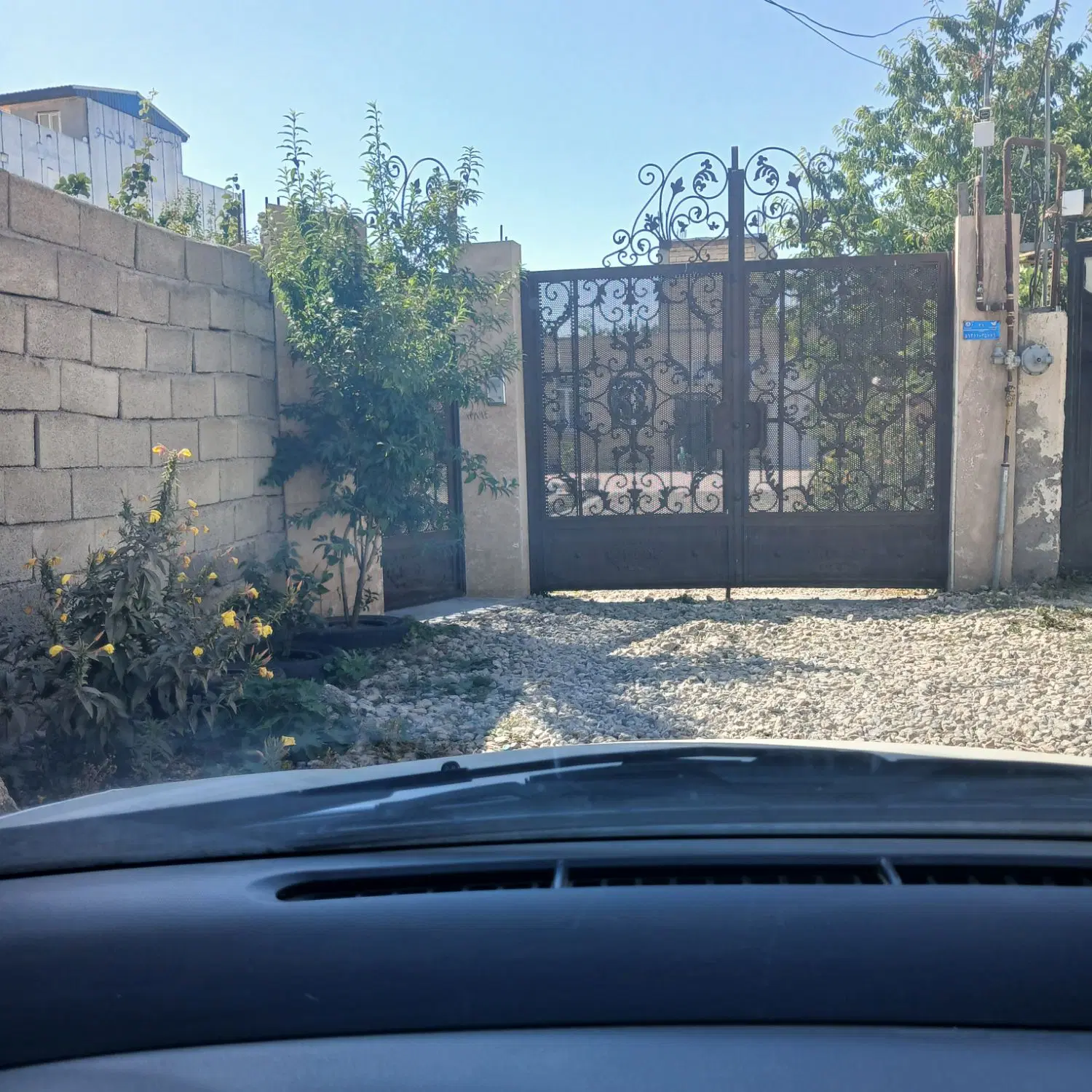 خانه ی ویلایی در اردبیل به فروش میرسد