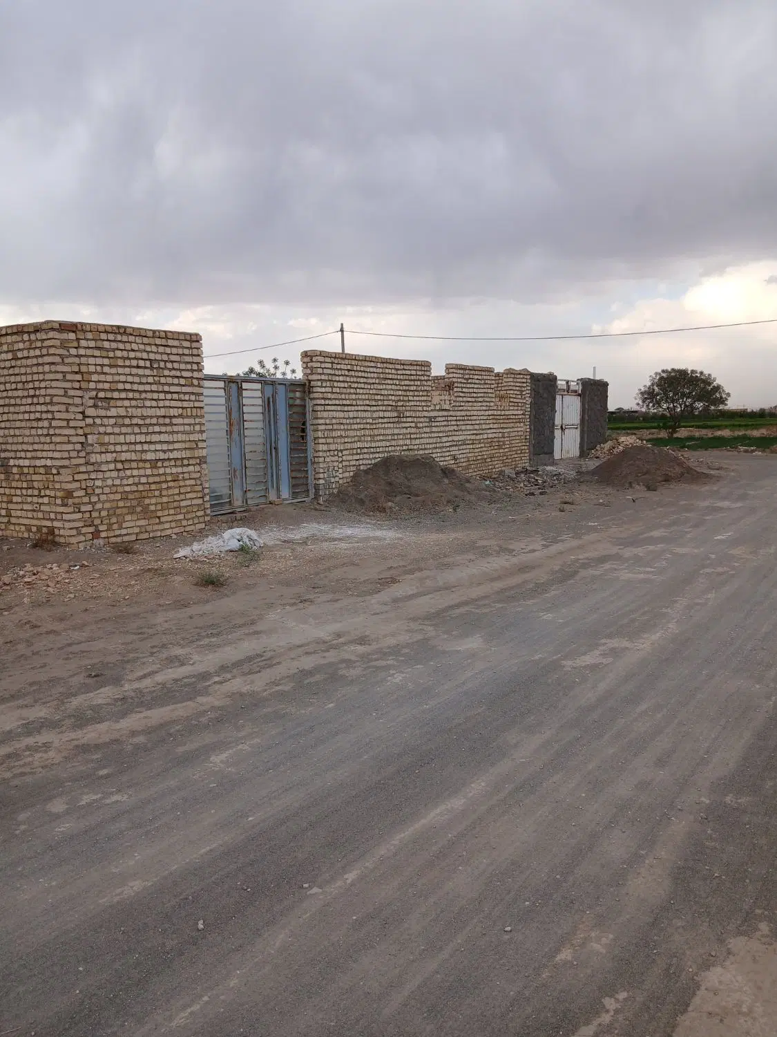زمین فروشی یحی آباد