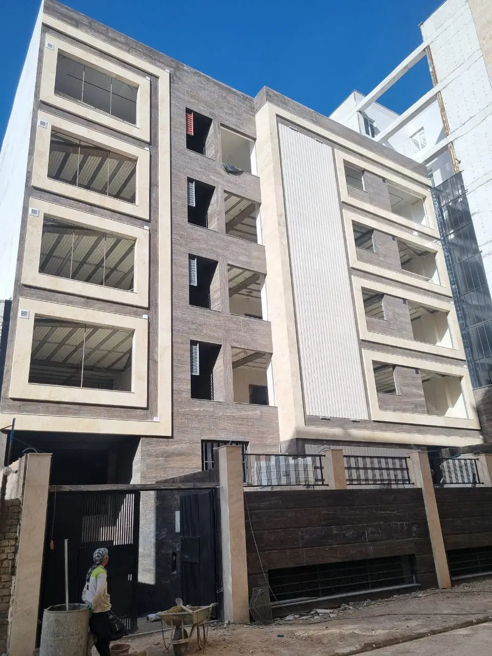 مشارکت در ساخت فرهنگ شهر با پروانه