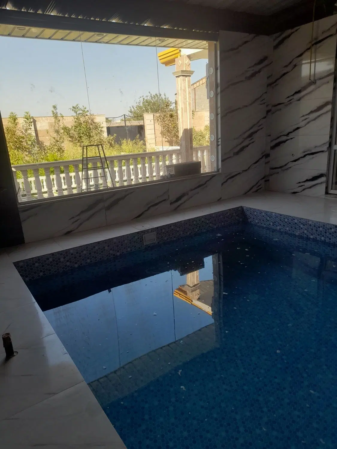 اجاره ویلامبله استخرسرپوشیده نوساز
