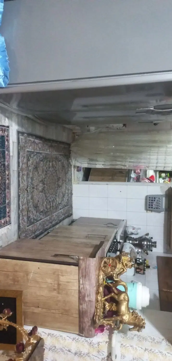 ۵۲ متر طبقه اول شهرک ۱۵ خرداد املاک کاخ طلایی