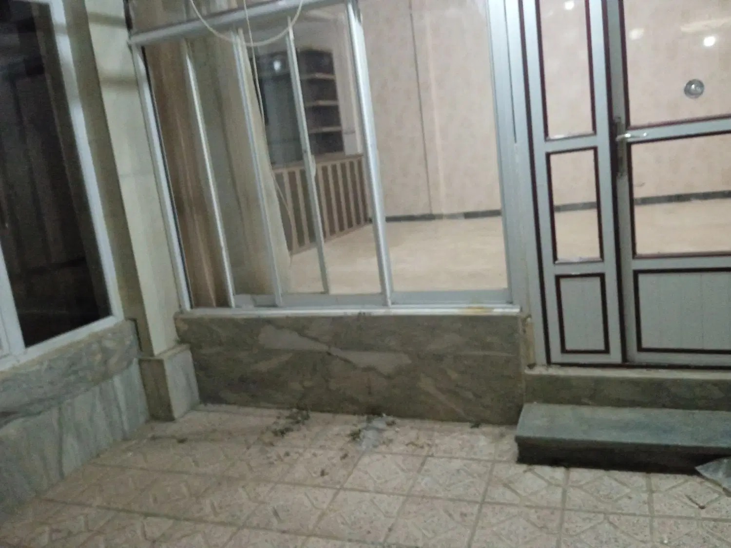 رهن و اجاره آپارتمان 85متر در ماهان ۲