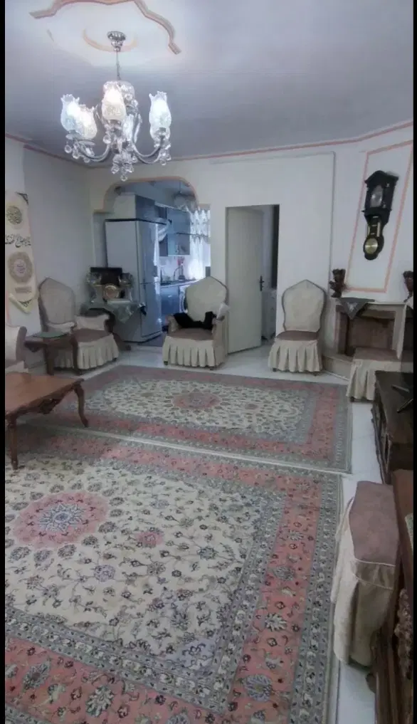 فروش اپارتمان ۶۶ متر طبقه دوم در بیست متری