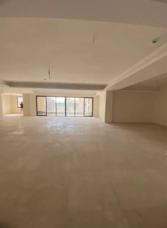 100متر_اداری_تاپ لوکیشن