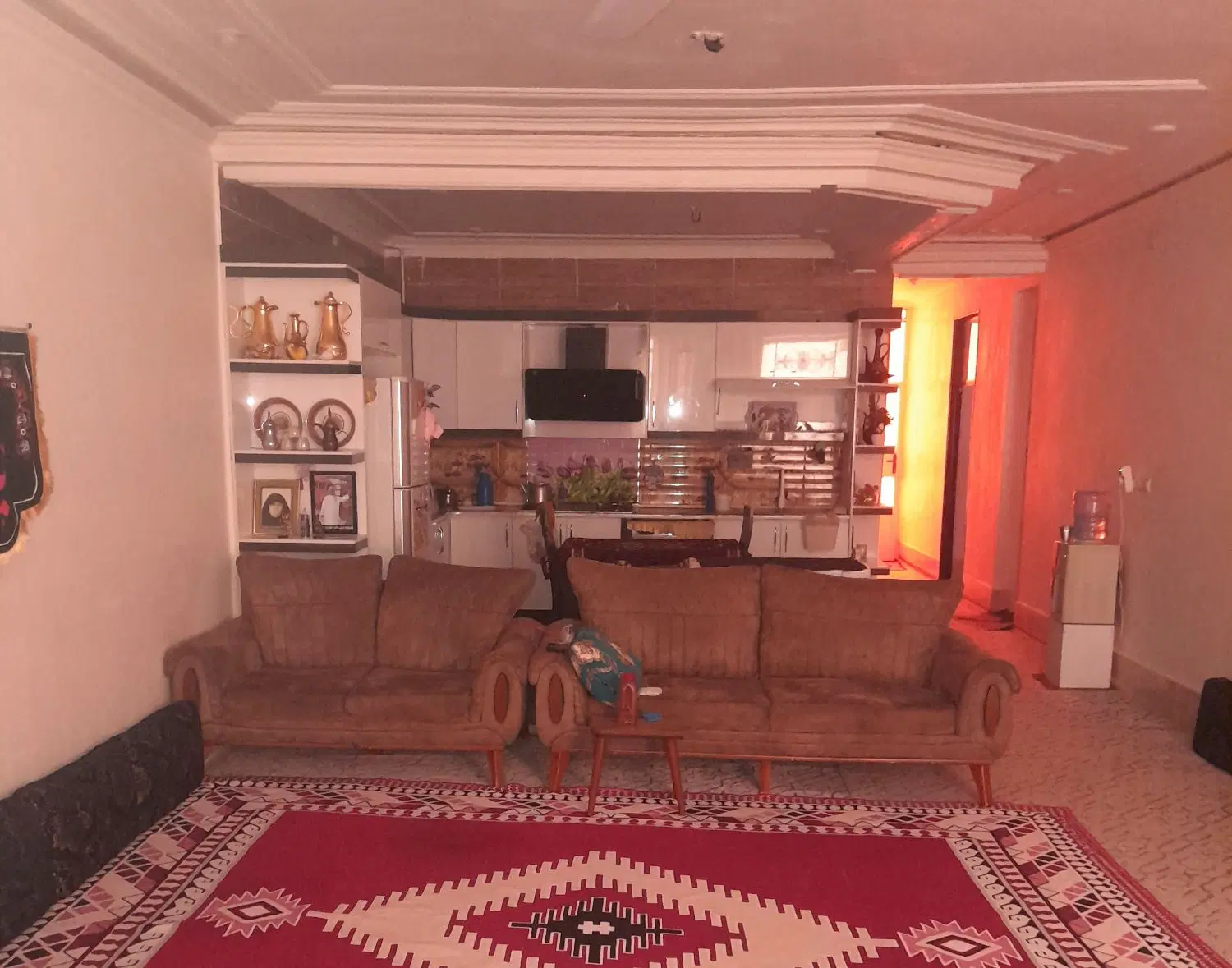 خانه ۲۵۰ متر برای فروش