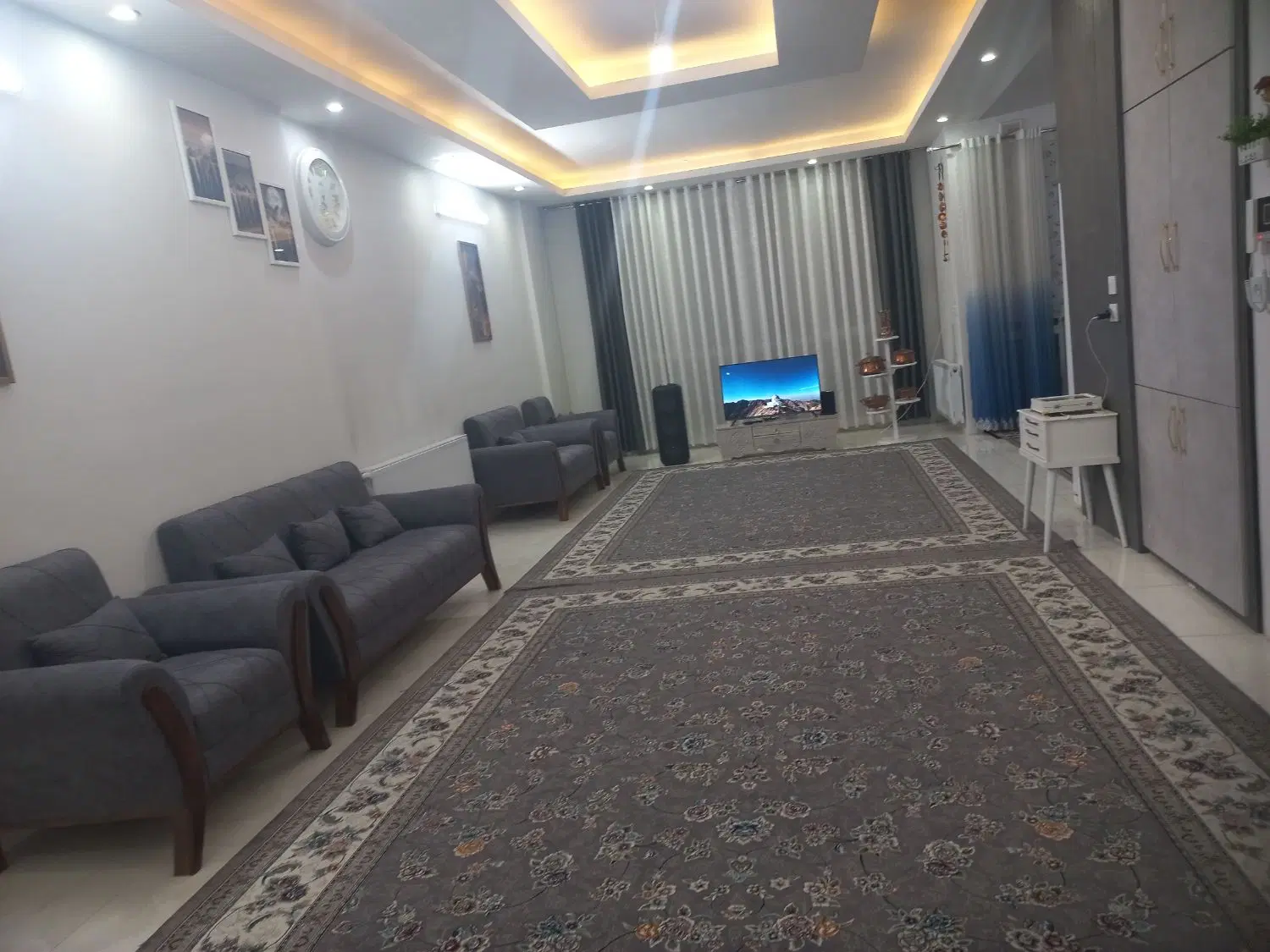 آپارتمان درودی توس 39 طبقه سوم