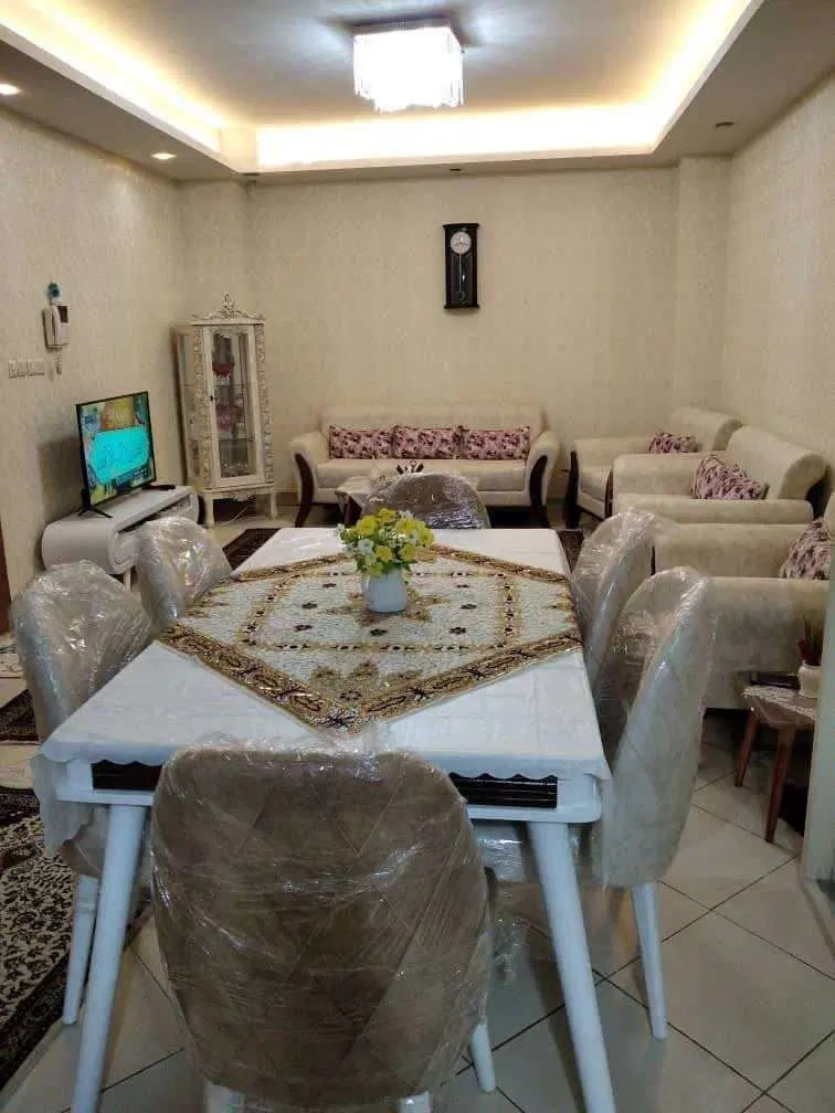 ۵۰م همکف یکخوابه هایگلس تمیز تکواحد
